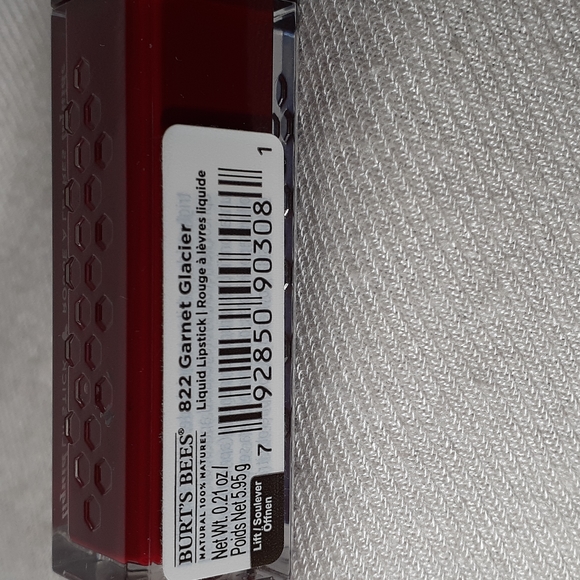 BURT'S BEES - Picture 3 of 3